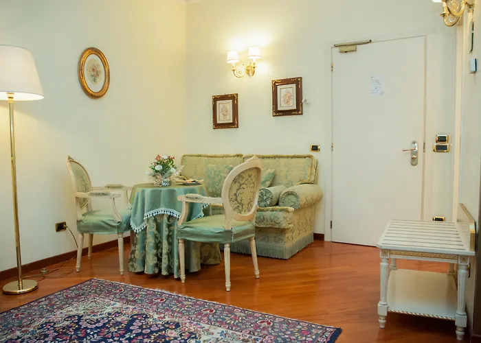 Daniel's Hotel 4*