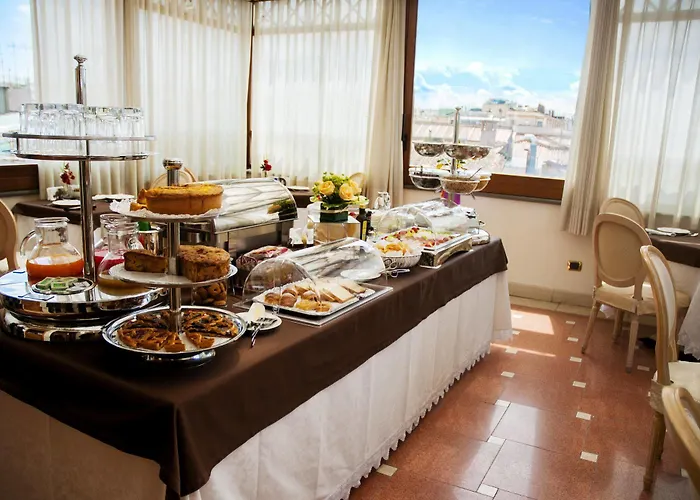 Daniel's Hotel 4*